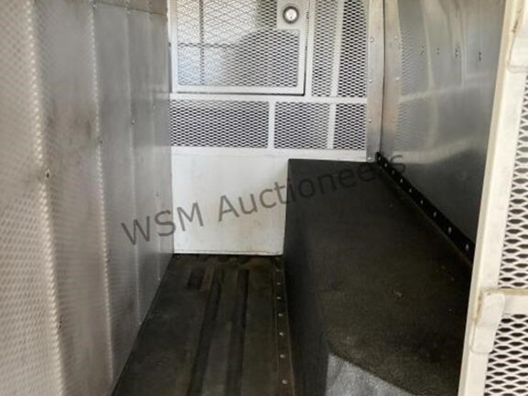 2021-ford-transit-image-11