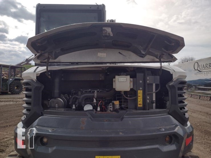 2020-bobcat-e85-image-35