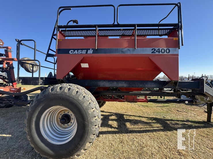 case-ih-2400-image-4