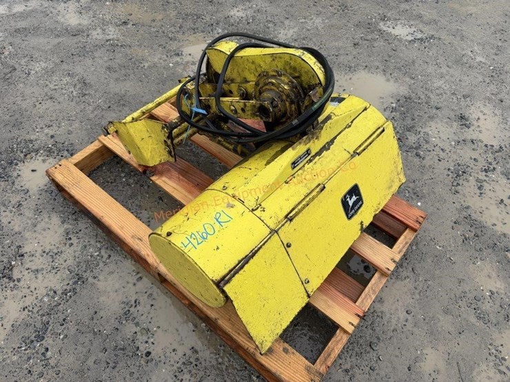 john-deere-212-image-1