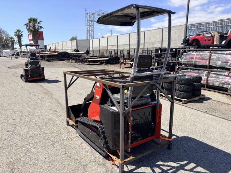 2026-sdlanch-ssl580-skid-steer-loader-image-4