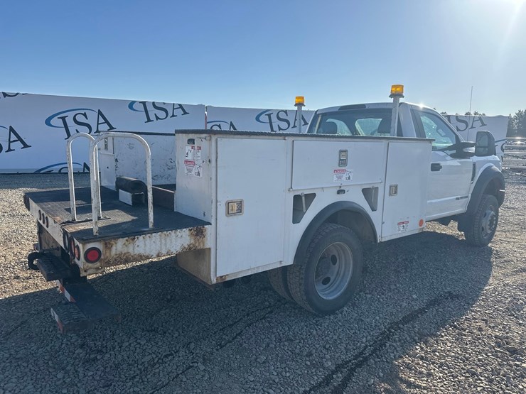 2019-ford-f550-image-5