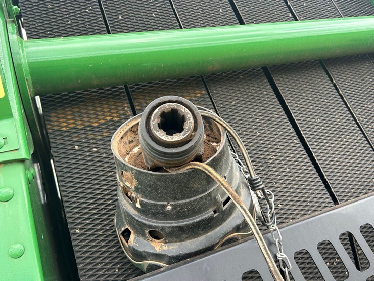 john-deere-460m-image-10