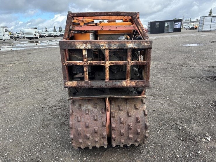 rammax-tandem-vibratory-trench-roller-image-5