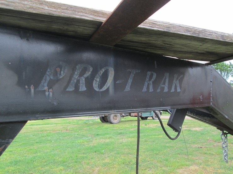 #46185-•-1997-pro-trak-20'-t/a-steel-gooseneck-equipment-trailer-1p9dg2528vc298151-image-18