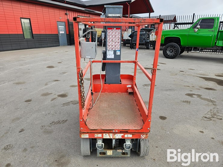 2016-skyjack-sj12-image-6