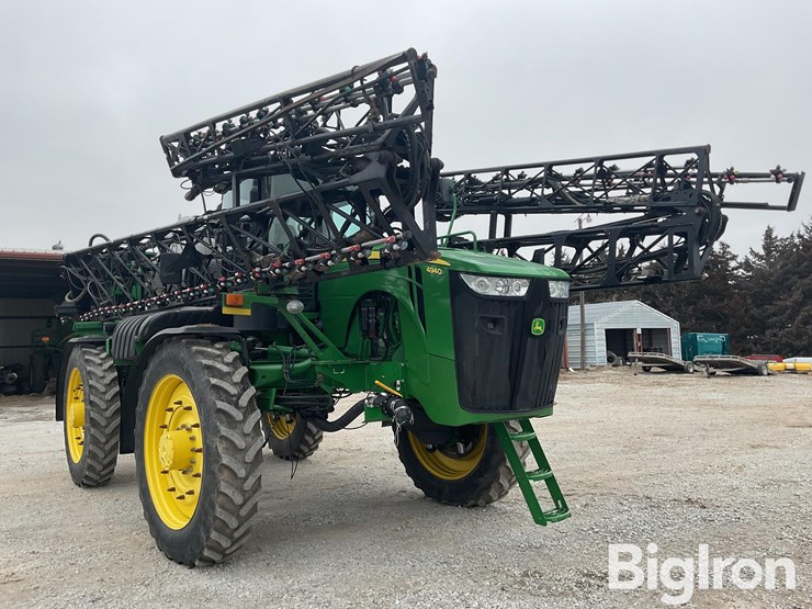 2013-john-deere-4940-image-3