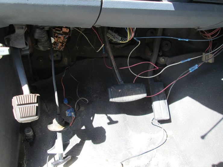 1986-ford-f350-image-22