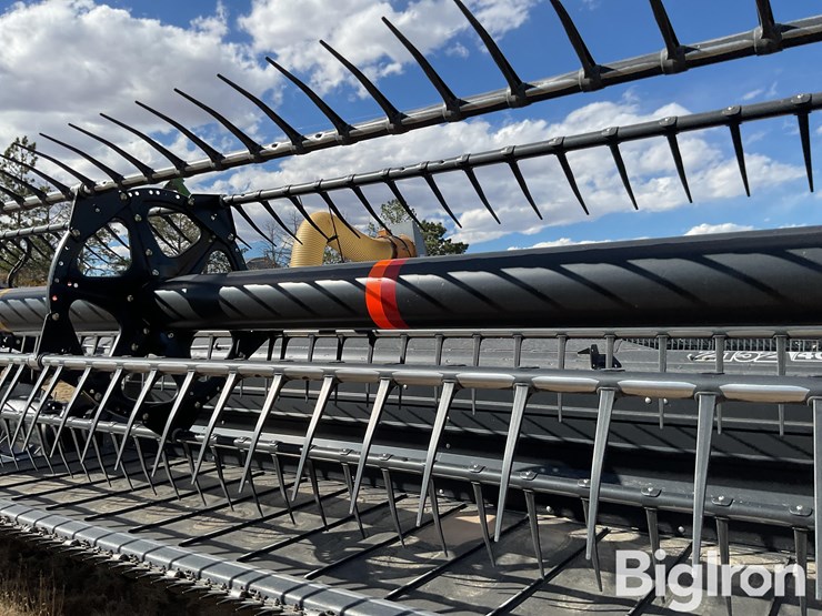 2009-case-ih-2152-image-14