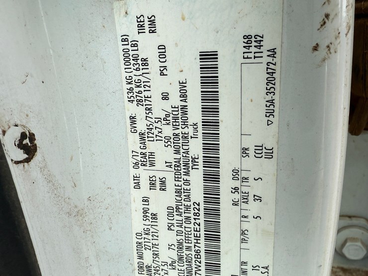 2017-ford-f250-image-14