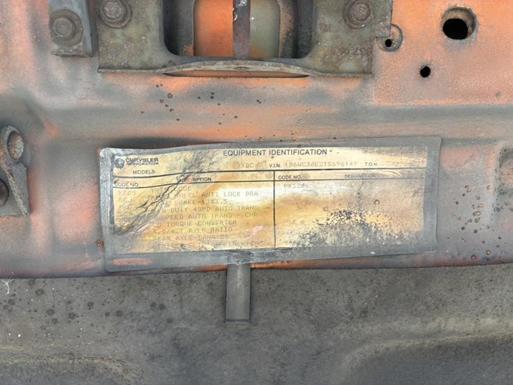 1996-dodge-ram-3500-image-9