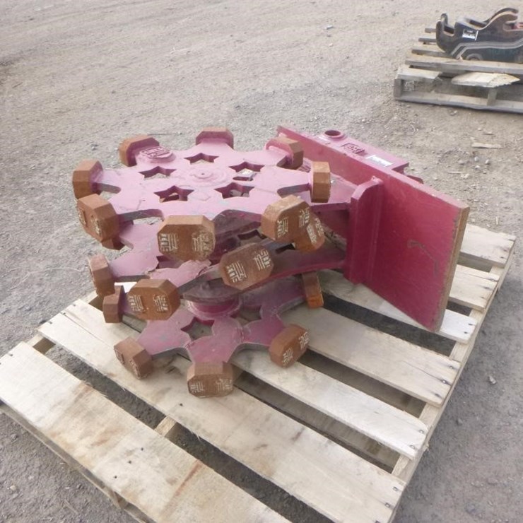 SUI 17" Excavator Compaction Wheel