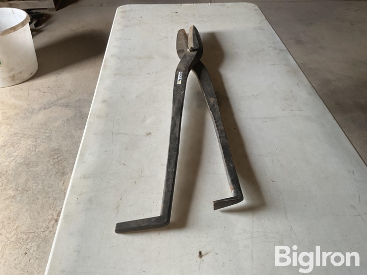 hand-forged-shear-image-8