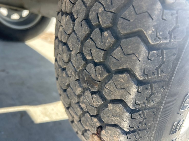 2023-massey-ferguson-8-image-38