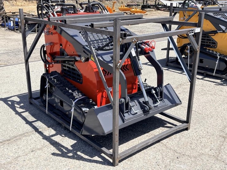 2026-zjg-zj-380-skid-steer-loader-image-2