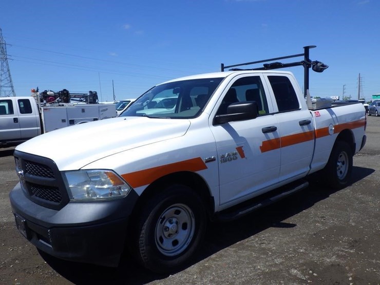 2014-dodge-1500-image-1