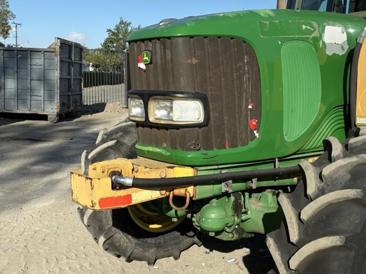 2005-john-deere-7220-image-9