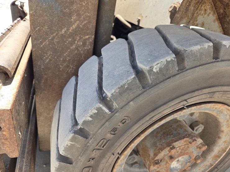 komatsu-fg25t-11-image-46