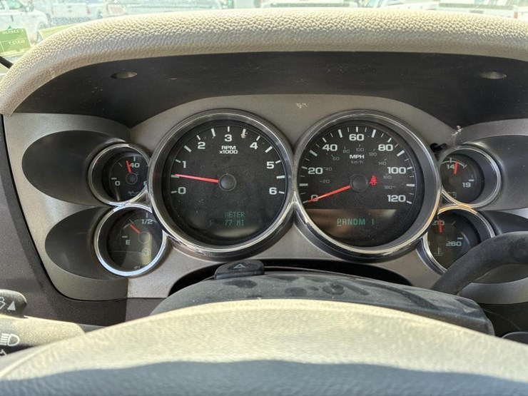 2012-gmc-sierra-2500-image-16