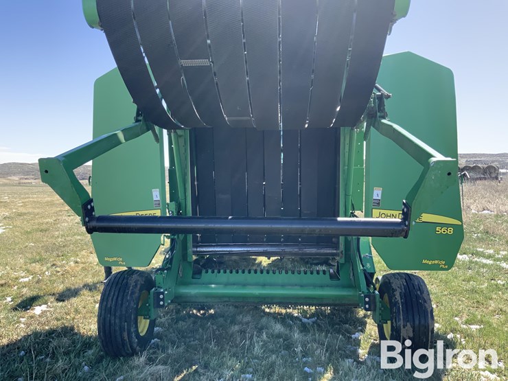 2010-john-deere-568-image-9