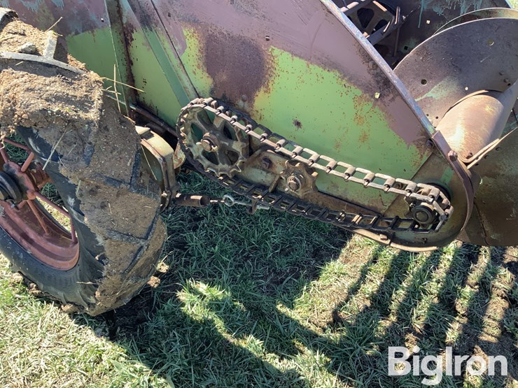 john-deere-47-image-13