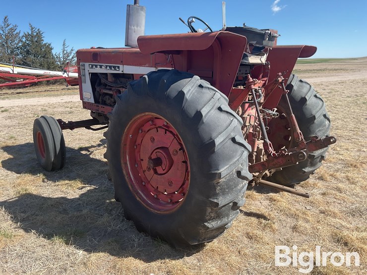 1966-international-806-image-7