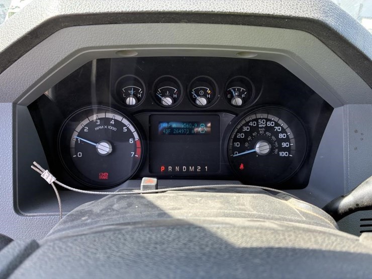 2011-ford-f250-image-15