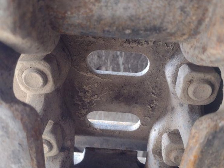 2018-hitachi-zx135us-6-image-24