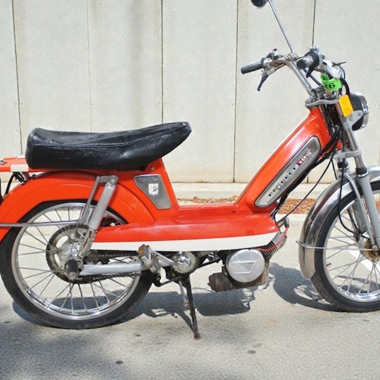 1979 Peugeot 105 Moped