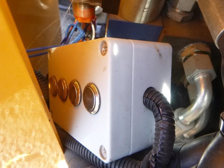 52"-skid-steer-articulating-brush-cutter-image-7