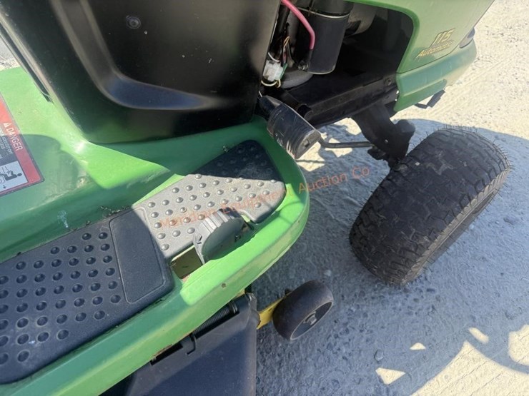 john-deere-115-image-15