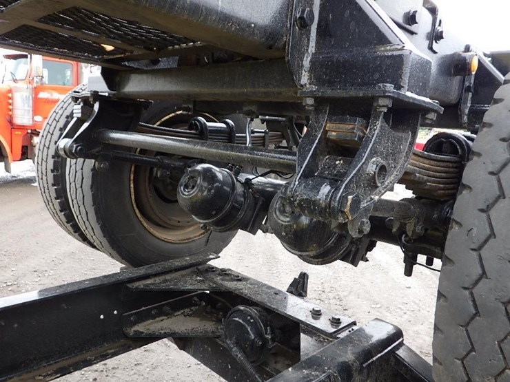 2008-kenworth-t800-image-18