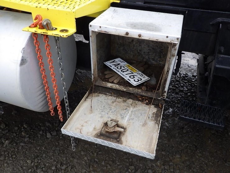 2008-kenworth-t800-image-34