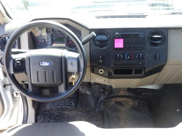 2008-ford-f250-image-9