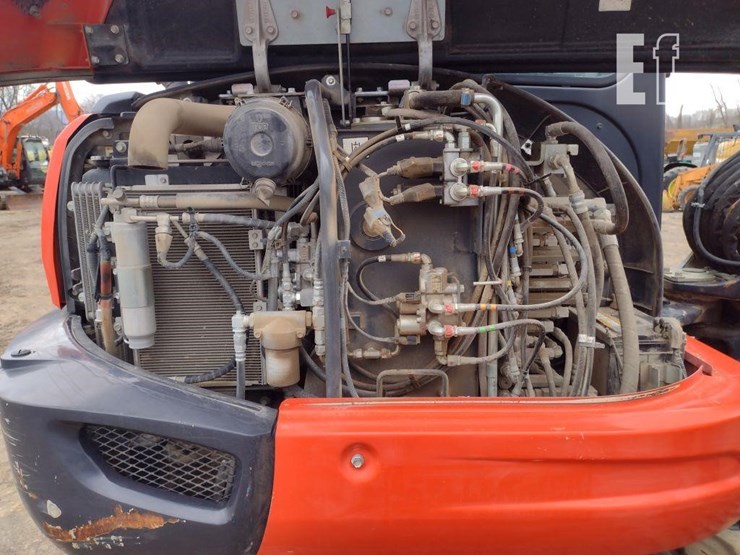 2020-kubota-kx040-4-image-29