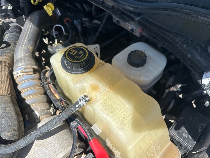 2019-ford-f550-image-42