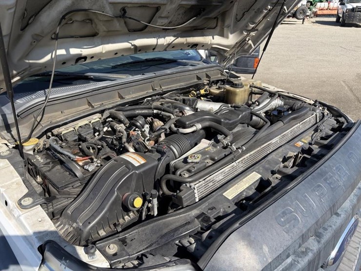 2012-ford-f550-image-7