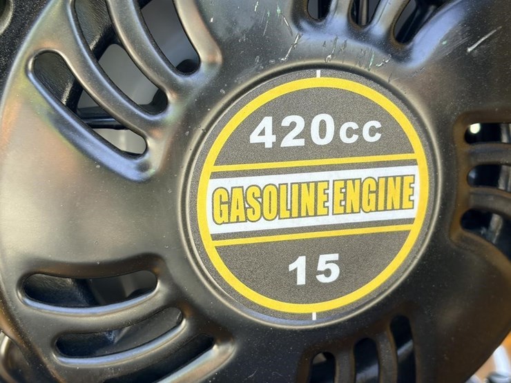 2026-zjg-zj-380-skid-steer-loader-image-9