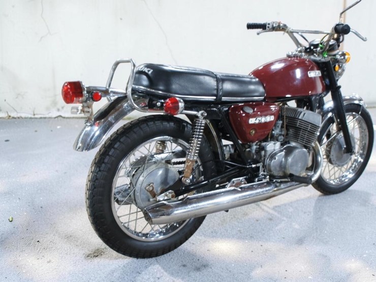 1971-suzuki-t500-titan-motorcycle-image-3