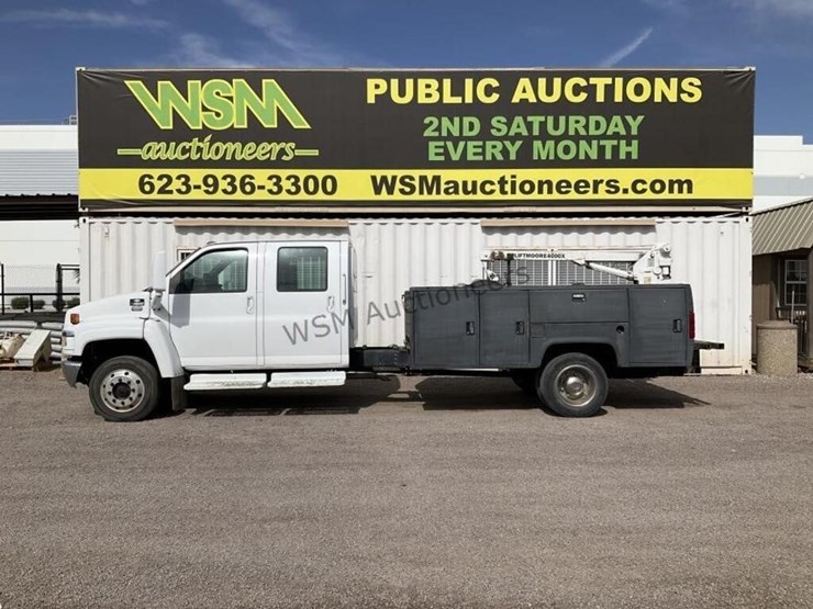 2007-liftmoore-4000x-image-1