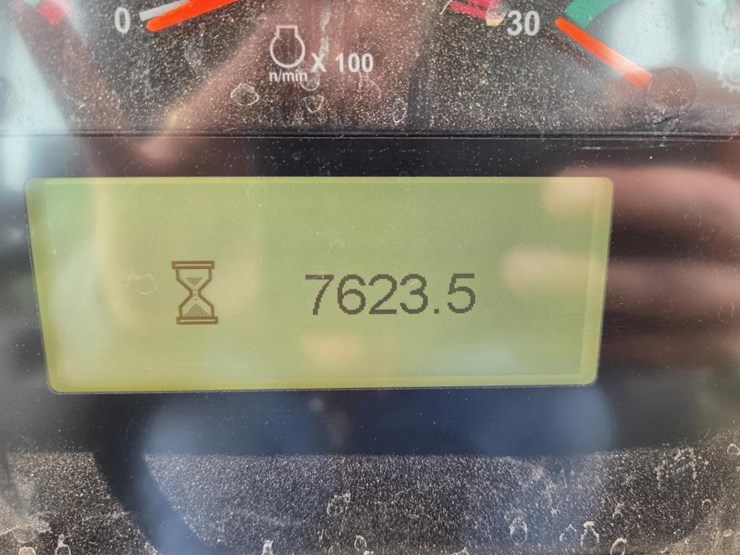 2011-caterpillar-d7e-image-5