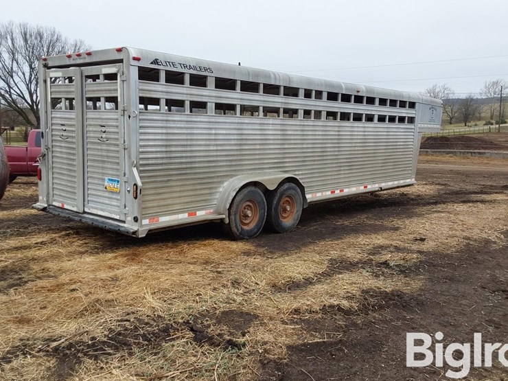 2007-elite-26'-t/a-aluminum-livestock-trailer-image-5