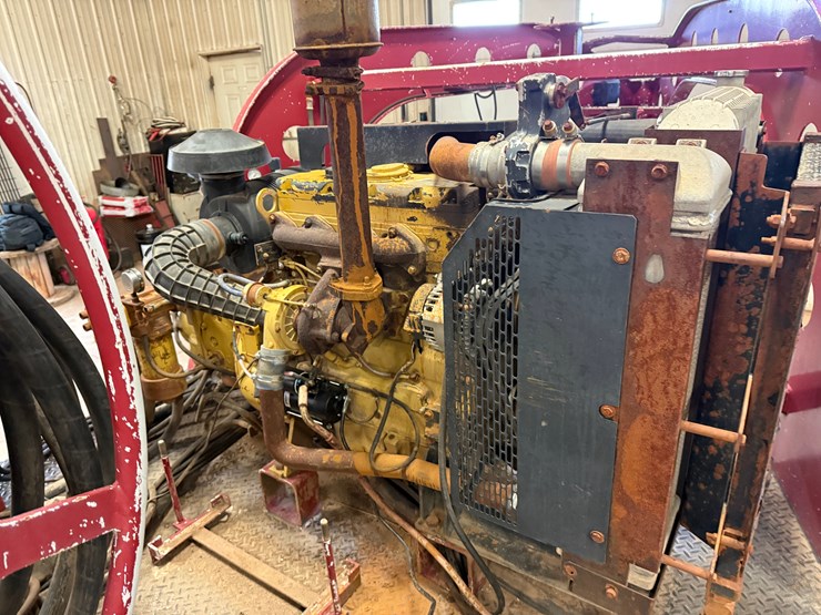 2012-caterpillar-c4.4-image-7