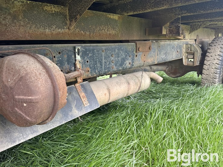 1982-ford-f600-image-16