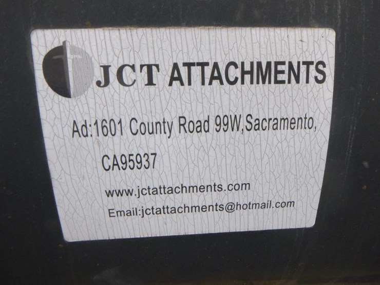 jct-72"-skid-steer-angle-broom-image-7