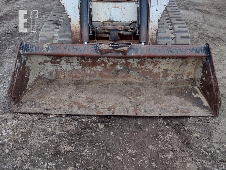 2013-bobcat-t770-image-24