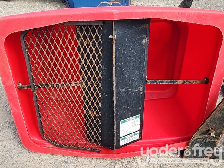 western-salt-spreader-image-5