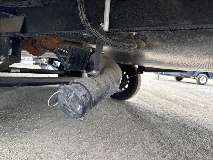 2020-premier-bl24rkpr20-travel-trailer-image-17