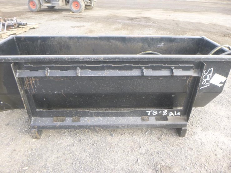 landy-66"-skid-steer-asphalt-spreader-image-6
