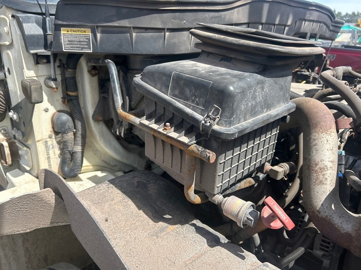 2014-international-4400-sba-image-80